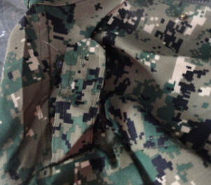 男女式迷彩套裝叢林迷彩服工作服廠服工地戶外軍訓(xùn)練多款