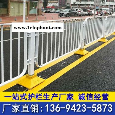 供應(yīng)機動車道防護(hù)欄 肇慶交通防護(hù)欄 公路隔離欄 路側(cè)護(hù)欄/護(hù)欄網(wǎng)