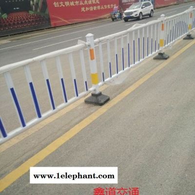 鄭州哪有賣道路護(hù)欄的  鄭州道路護(hù)欄廠家批發(fā)定制